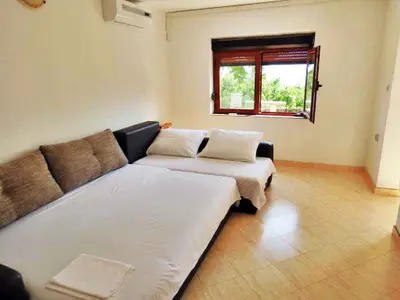 Ferienhaus für 4 Personen (70 m²) in Starigrad-Paklenica 7/10