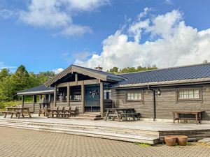 Ferienhaus für 8 Personen (150 m²) in Stavang