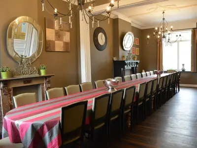 DiningRoom