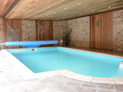 PoolOfHouse