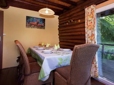 DiningRoom