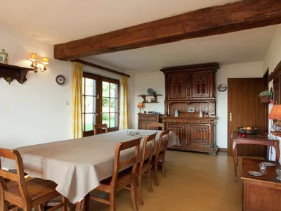 DiningRoom