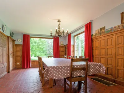 DiningRoom