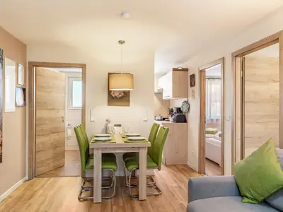 Photo, INSIDE, OUTSIDE