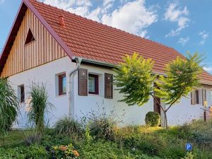 23756900-Ferienhaus-4-Stegersbach-300x225-4