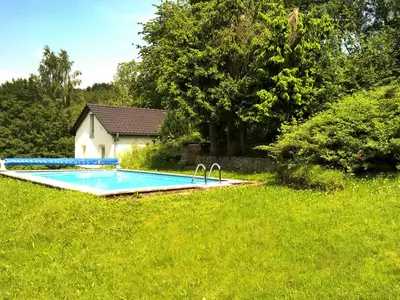 PoolOfHouse