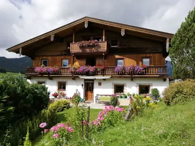 Ferienhaus für 2 Personen (60 m²) in Steinberg am Rofan 1/10