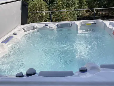 Whirlpool auf der Dachterrasse