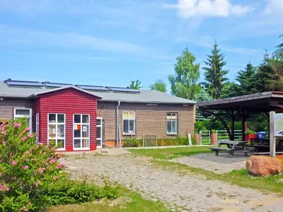 Ferienhaus für 30 Personen (170 m²) in Steinhagen (Nordvorpommern) 1/10