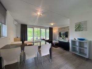 23896909-Ferienhaus-7-Stevensweert-300x225-3