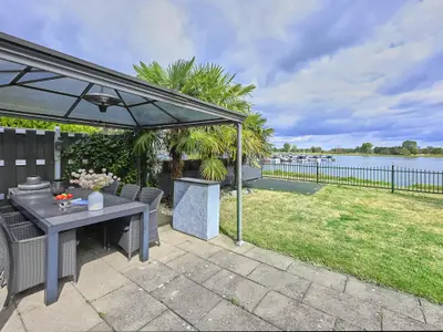 Terrasse / Balkon