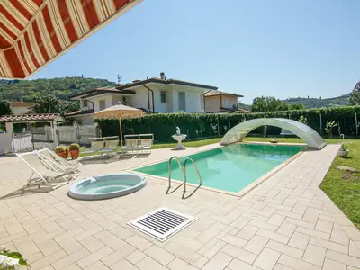 pool