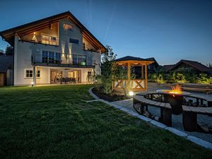 23179365-Ferienhaus-4-Stiefenhofen-300x225-5