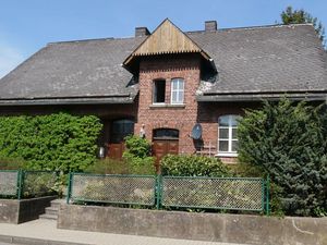 23981325-Ferienhaus-8-Stockhausen-Illfurth-300x225-2