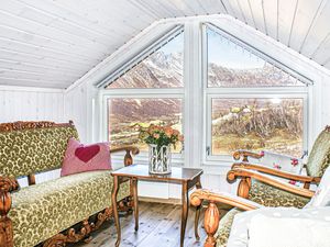 23726033-Ferienhaus-8-Stordal-300x225-3