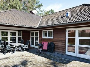 19317823-Ferienhaus-8-Store Fuglede-300x225-3