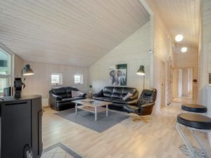 23584699-Ferienhaus-6-Storvorde-300x225-2