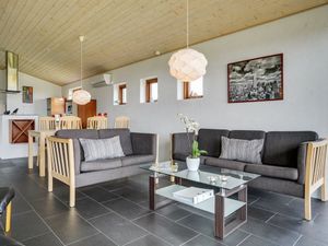 23585590-Ferienhaus-6-Storvorde-300x225-1