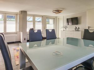 23762844-Ferienhaus-2-Stralsund-300x225-4