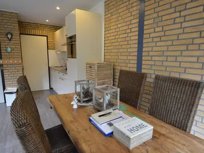 DiningRoom