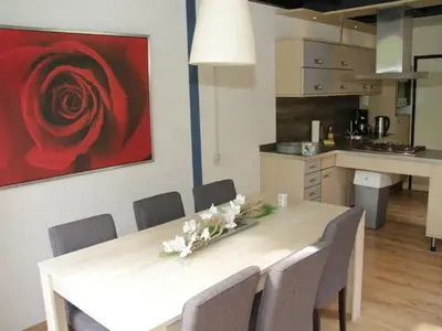DiningRoom