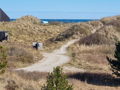 Strandhus Bratten, Weg zum Strand