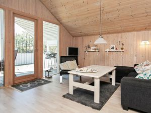 19315204-Ferienhaus-5-Strandby-300x225-4