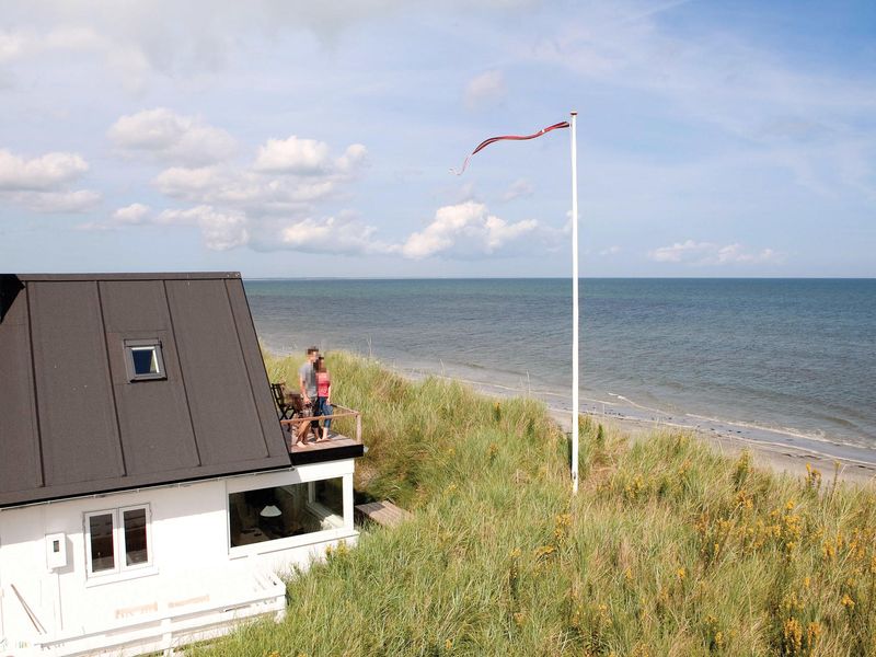 23733815-Ferienhaus-5-Strandby-800x600-1