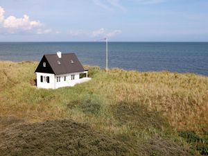 23733815-Ferienhaus-5-Strandby-300x225-3