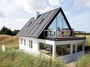 23733815-Ferienhaus-5-Strandby-300x225-5