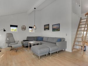 23761471-Ferienhaus-6-Strandby-300x225-1