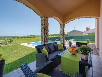 Ferienhaus für 8 Personen (150 m²) in Stranici 5/10