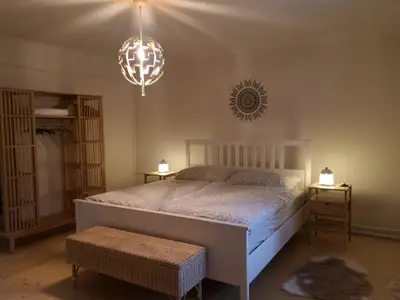 Schlafzimmer 2