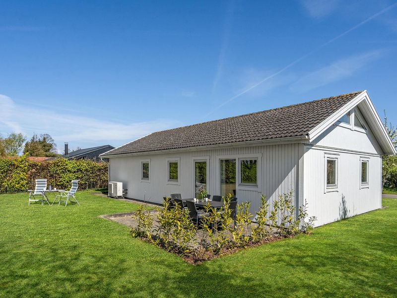 23754401-Ferienhaus-6-Strøby-800x600-1