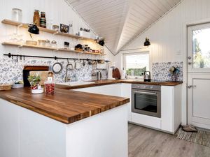 24014875-Ferienhaus-7-Strøby-300x225-1