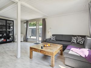 23765384-Ferienhaus-6-Strøby-300x225-3