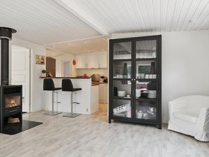 23765384-Ferienhaus-6-Strøby-300x225-4