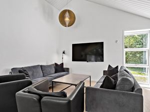 24024380-Ferienhaus-10-Strøby-300x225-2