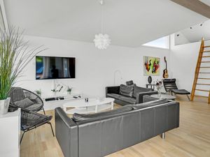 23729743-Ferienhaus-8-Strøby-300x225-3