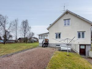 24003351-Ferienhaus-7-Strömsnäsbruk-300x225-1
