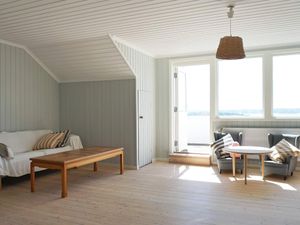 23704235-Ferienhaus-7-Strömstad-300x225-1