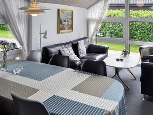 513406-Ferienhaus-6-Struer-300x225-3