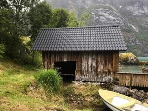 23365882-Ferienhaus-3-Stryn-300x225-4