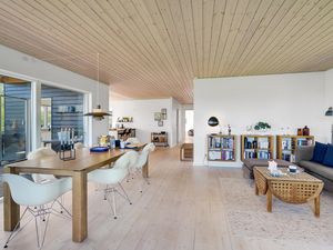 23723811-Ferienhaus-6-Stubbekøbing-300x225-4