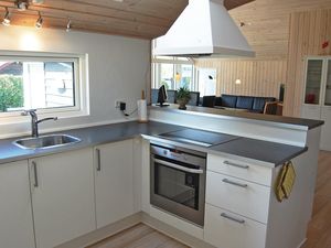 23728423-Ferienhaus-8-Stubbekøbing-300x225-1