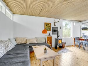 23734893-Ferienhaus-5-Stubbekøbing-300x225-3