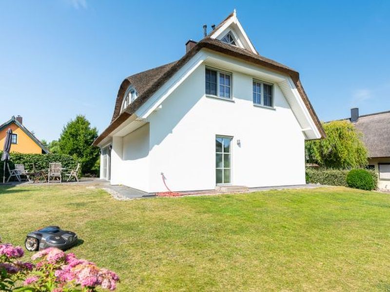 23164887-Ferienhaus-8-Stubbenfelde-800x600-2