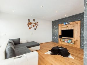 23332953-Ferienhaus-7-Stuhlfelden-300x225-1