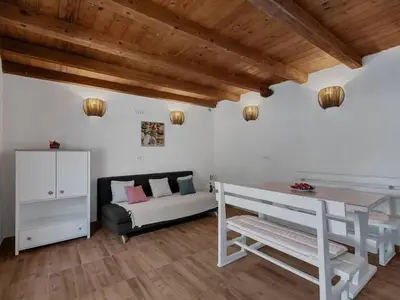 Ferienhaus für 2 Personen in Sućuraj 2/10