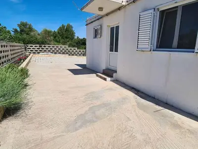 Ferienhaus für 5 Personen (65 m²) in Sućuraj 4/10